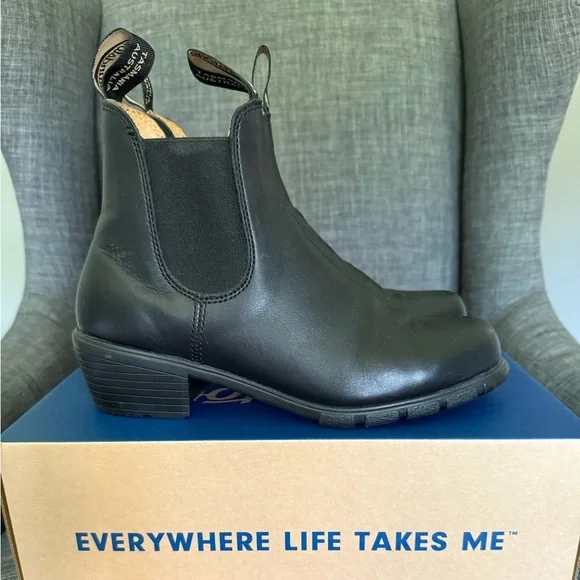 Blundstone #1671 Black Chelsea Heeled Leather Boots size EU 40 (US womens 9.5) - Picture 5 of 15